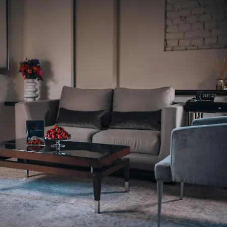 Boutique Townhouse 27