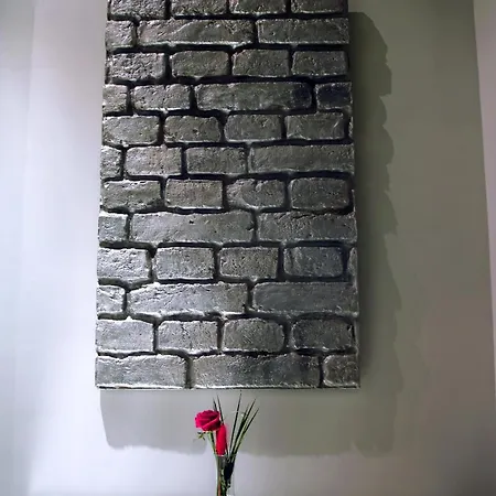 Boutique Townhouse 27 Hotel 4*