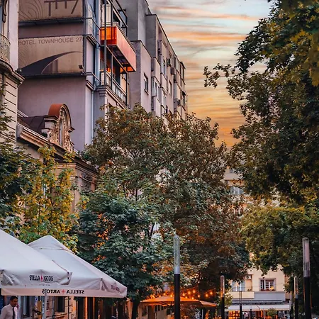 Boutique Townhouse 27 酒店 4*