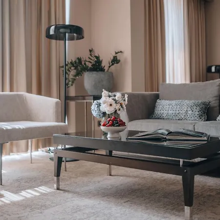 Boutique Townhouse 27 4* Belgrade