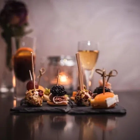 Boutique Townhouse 27 4*