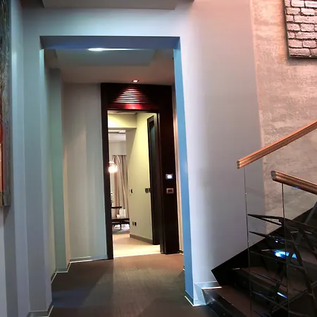Boutique Townhouse 27