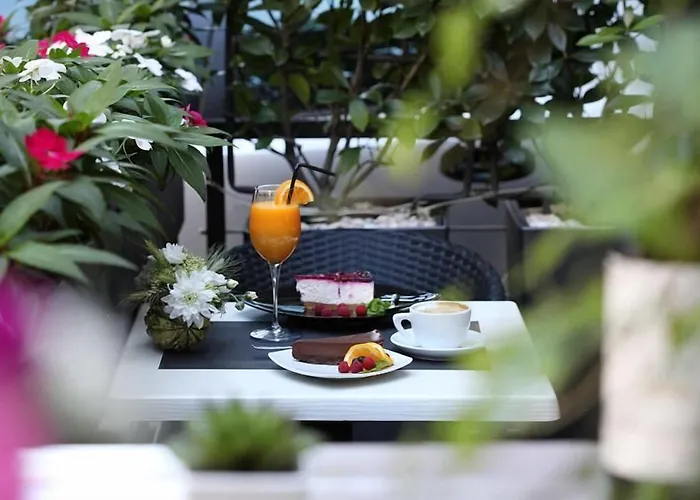 Boutique Townhouse 27 4* Belgrade